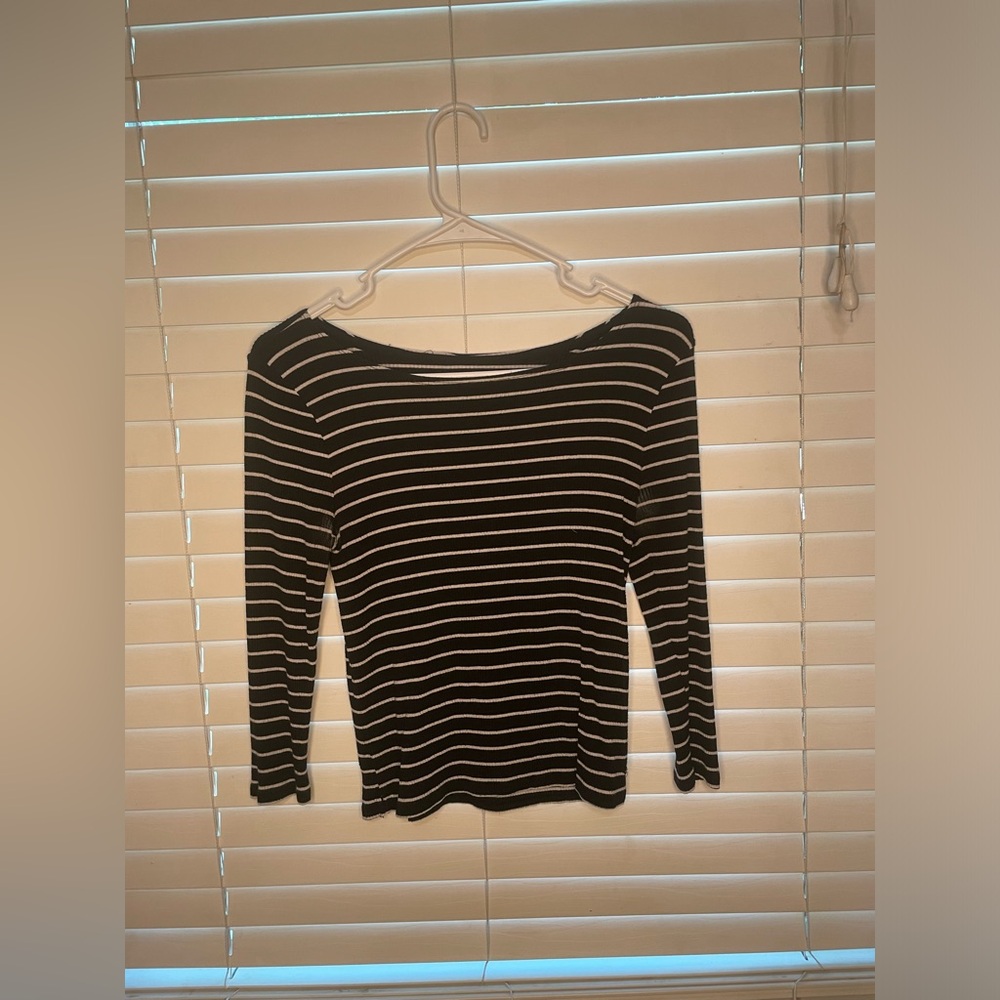 Black and white striped tee